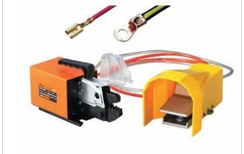 Máy dập đầu cos dùng khí nén AM-10