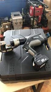 Máy ép cos thủy lực dùng pin ZUPPER EB-400
